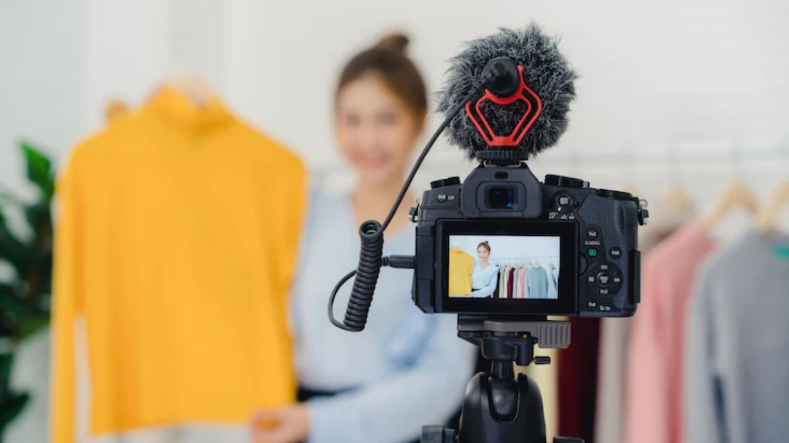6 Types of Ecommerce Product Videos to Supercharge Your Store Revenue 