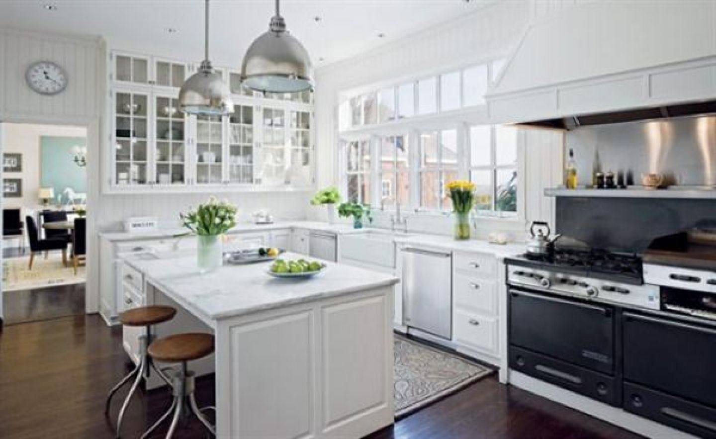 7223-luxury-white-kitchen-design-trend-2011-white-italian-kitchen_1440x900.jpg