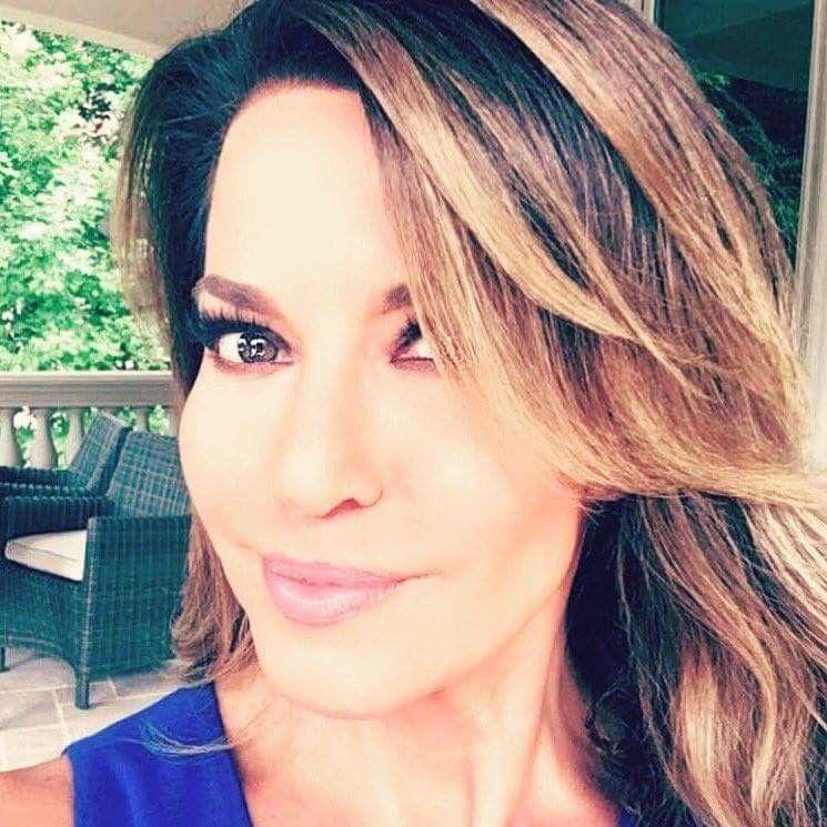 Robin Meade Looking As Lovely As Ever