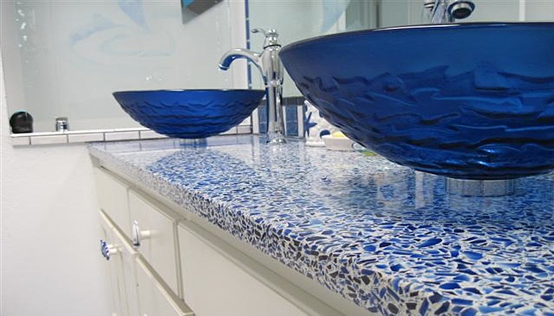 Cobalt-Skyy-Vanity-Glass-bowl.jpg