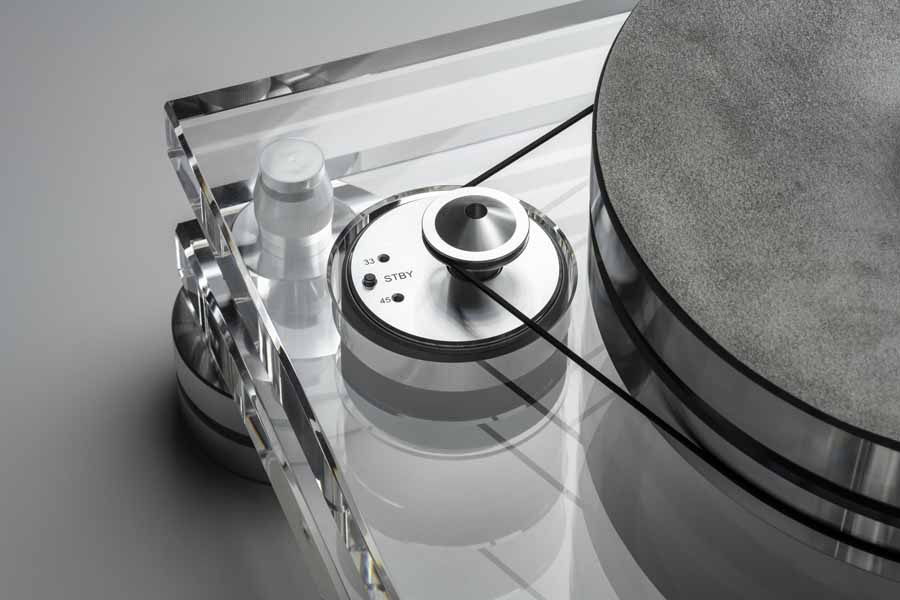 Musical Fidelity M8xTT Turntable angle view.