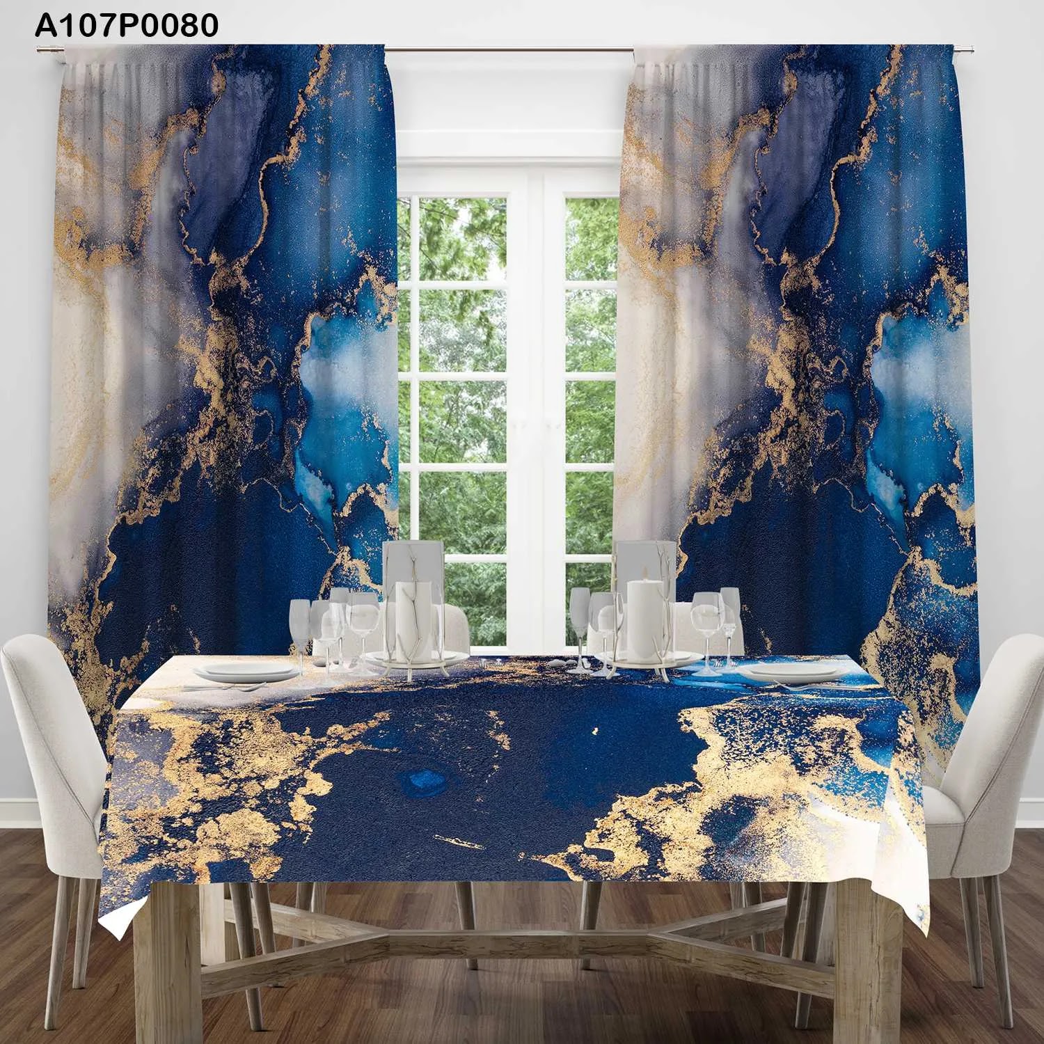 ستائر ووجه طاولة مطبوع