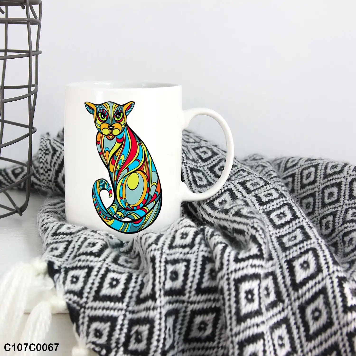 A mug (cup) printed with an image of a colored tiger