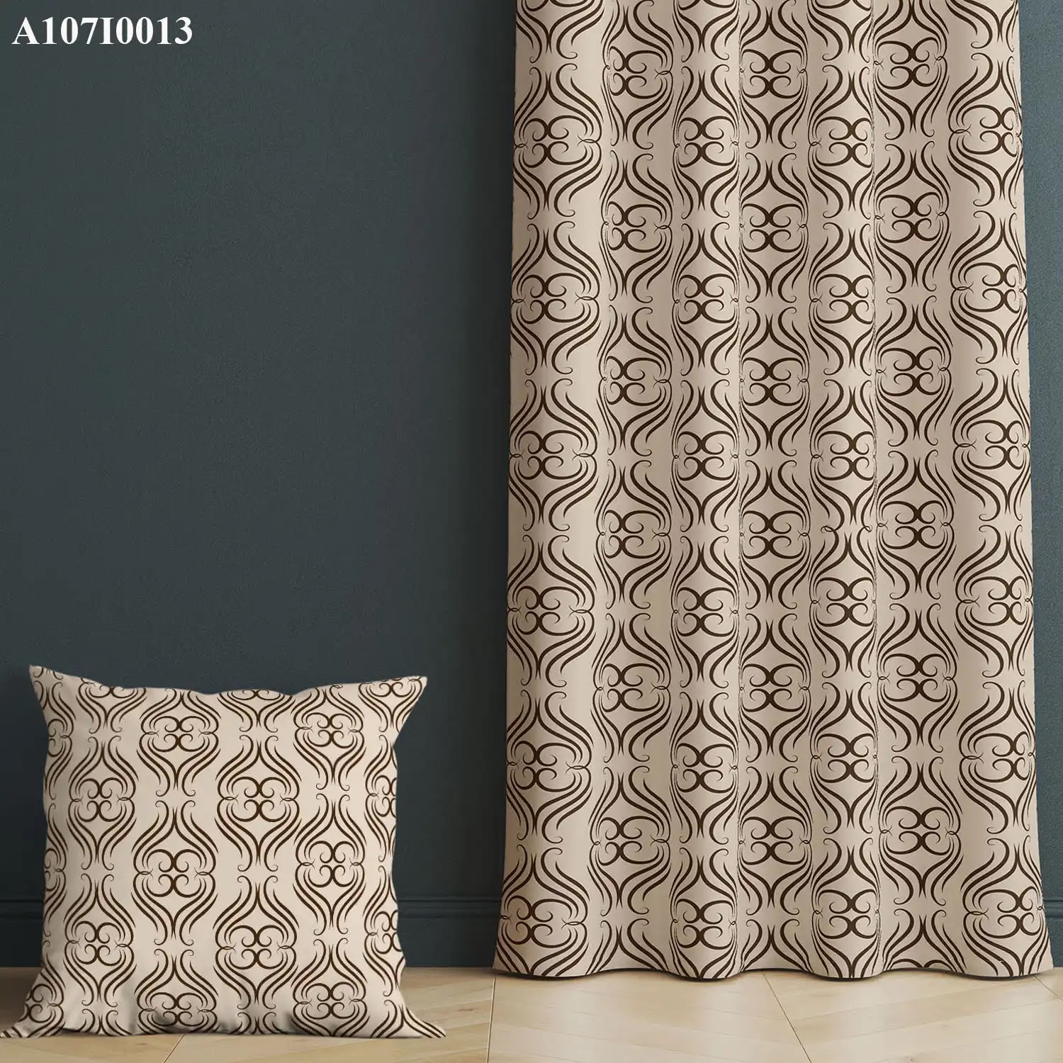 ستائر ووجه مخدة مطبوع