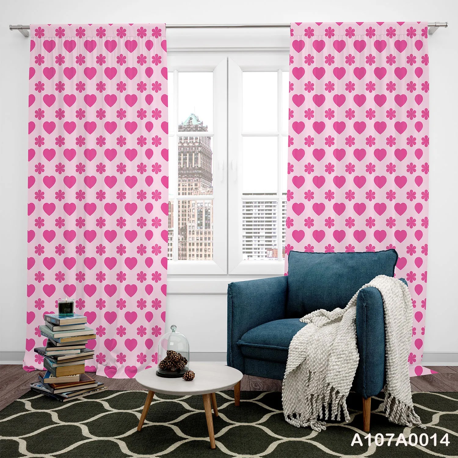 Curtains in pink with hearts and roses in pink for children and bed rooms