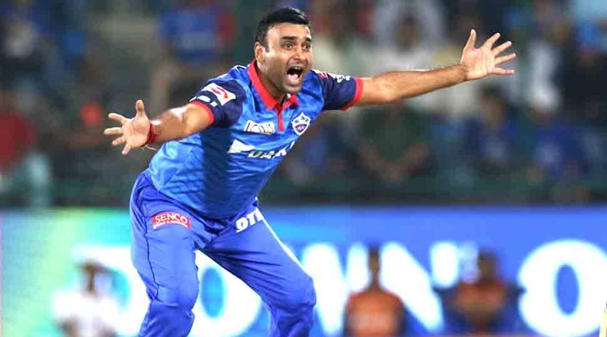 Amit Mishra appealing for a wicket in the Delhi Capitals jersey