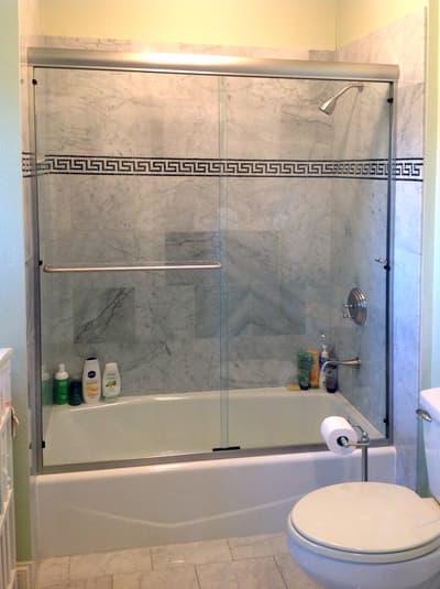 Sliding shower door