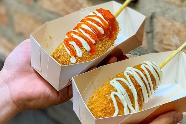 Hot dog Hàn Quốc thơm ngon, giòn rụm