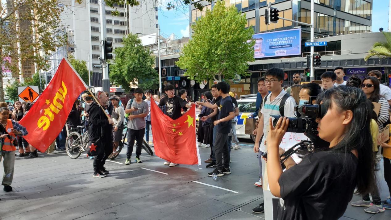 纽西兰是种族平等的国家，中共歧视所有中国人剥夺选举权/刘军