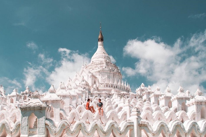 Tour du lịch Myanmar - Sắc trắng tinh khôi của chùa Hsinbyume tại làng cổ Mingun