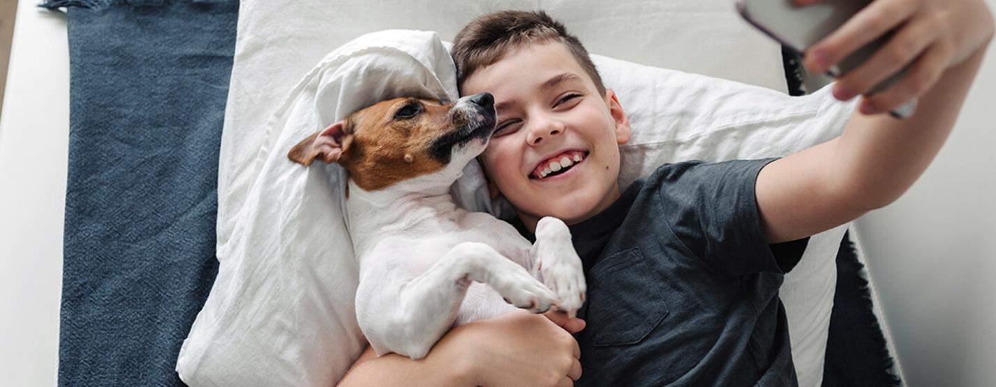 10 Benefits of Dogs & Children Growing Up Together 