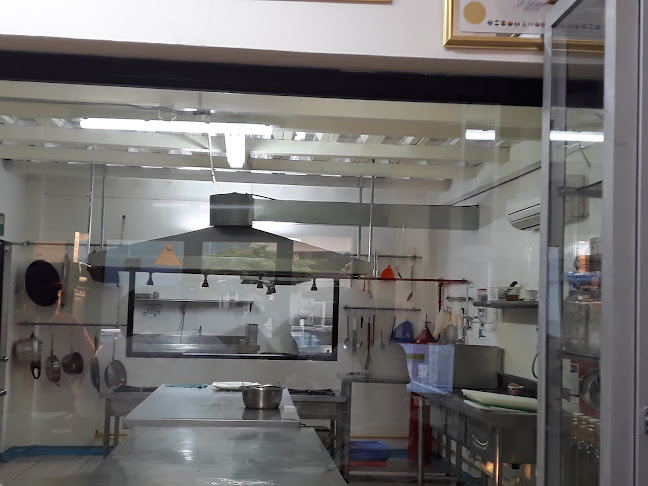 Rocafuerte Chimborazo 1717, Guayaquil 090308