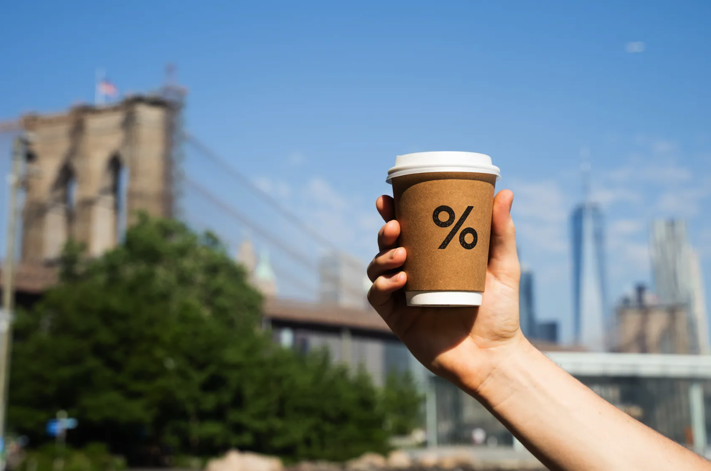 Visit % Arabica, the most Instagrammable Brooklyn café, during your Kindred home exchange. Marvel at its stunning modern design and gigantic windows framing the iconic Brooklyn Bridge and lower Manhattan skyline. Don't forget to capture the perfect travel photo to share with your friends and family.