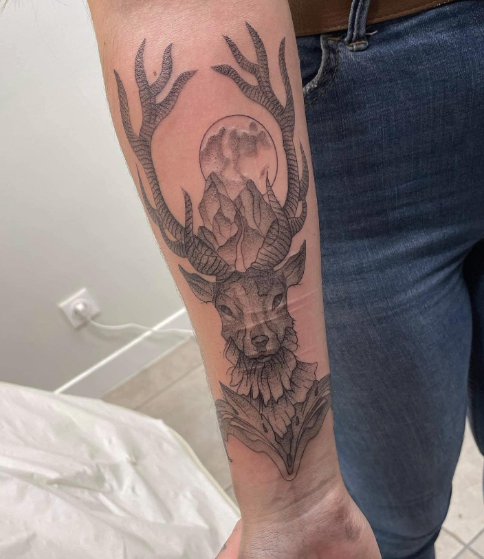 Moon Stag 