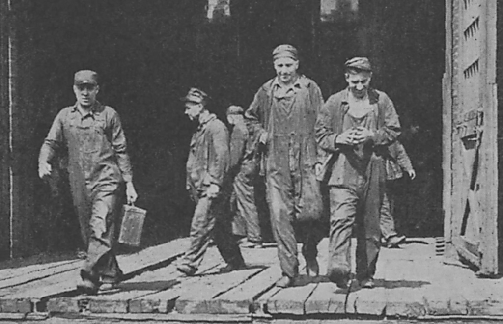 Railway-Strikers-1922.jpg