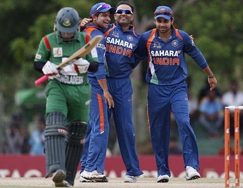 Indian cricketers jubilant after dismissing Mushfiqur Rahim of Bangladesh