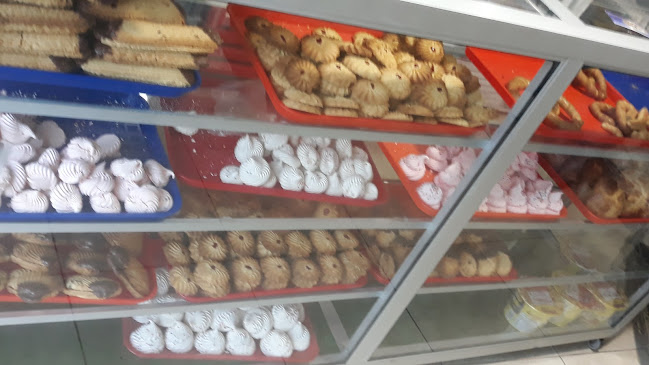 Panadería Y Pastelería Pan De Oro