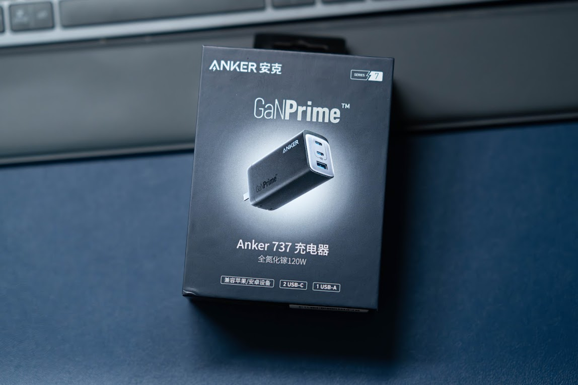 超勸敗！小體積 2C1A 100W GaN PD 充電頭 Anker 737