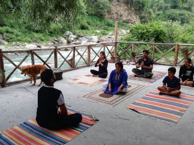 Luxurious Stay in Tirthan Valley - Sunshine Himalayan Cottage