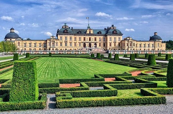 Tour du lịch Thụy Điển - Cung điện Drottningholm
