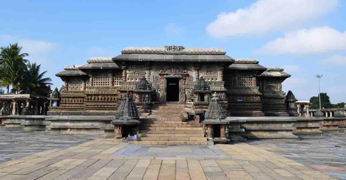 Darpan Sundari and Chennakesava’s abode at Belur Karnataka ( The ...