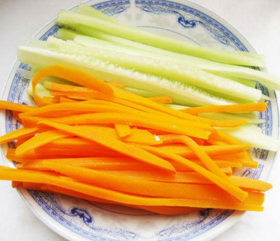 Cách làm kimbap hàn quốc đơn giản nhất ngay tại nhà