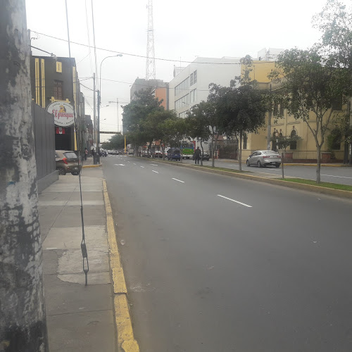 Av. Alejandro Tirado 468, Cercado de Lima 15046, Perú