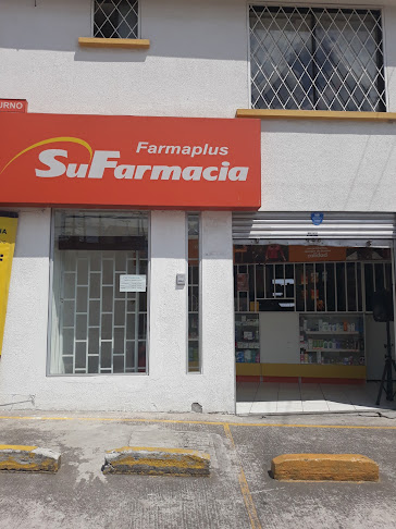 Opiniones de Farmaplus en Quito - Farmacia