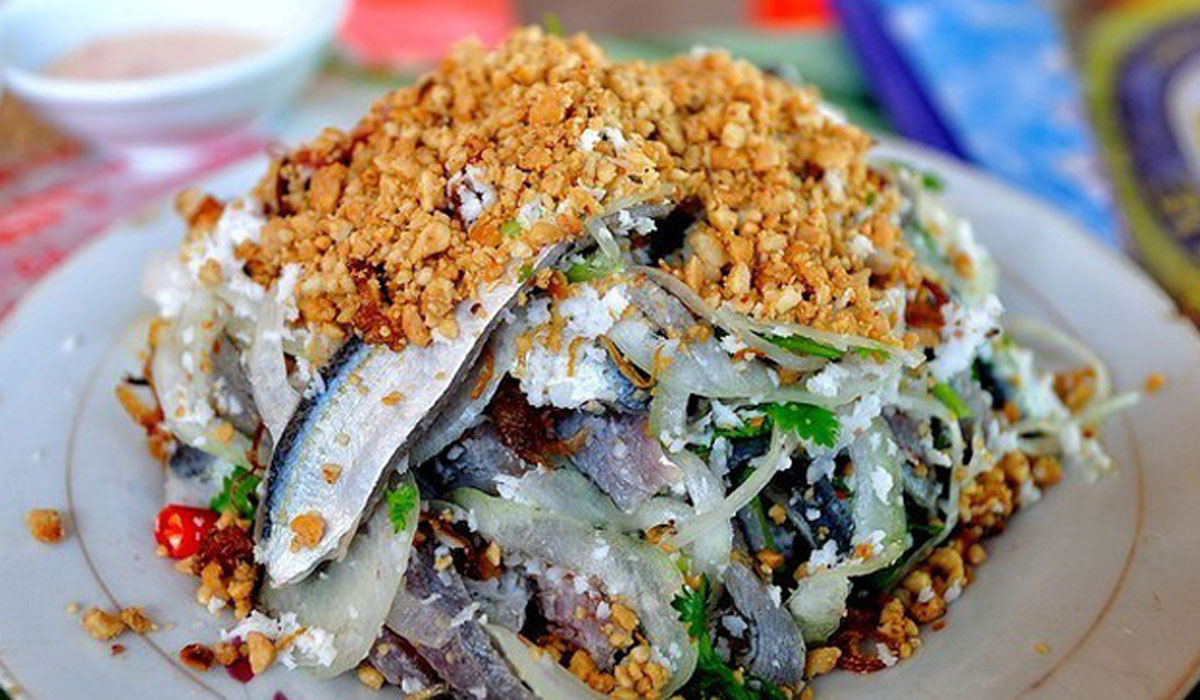 Gỏi cá trích - món ăn độc đáo tại Phú Quốc (Nguồn: Internet)