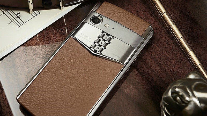 Thời của Smartphone hạng sang đã hết ? | Hoàng Luxury