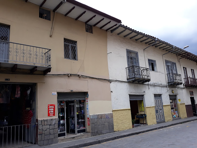 Opiniones de centro de especialidades central cuenca en Azogues - Hospital