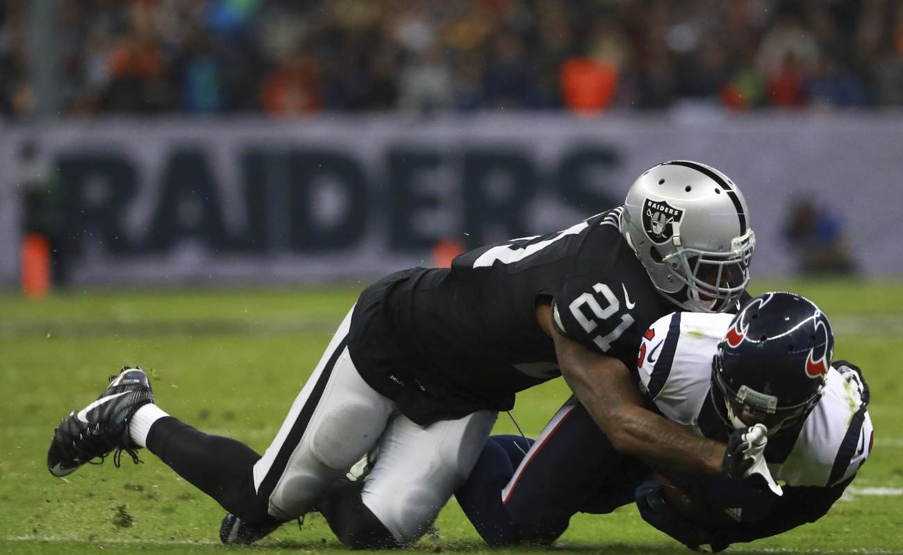 Houston Texans vs Okaland Raiders at a football game at Azteca Stadium.