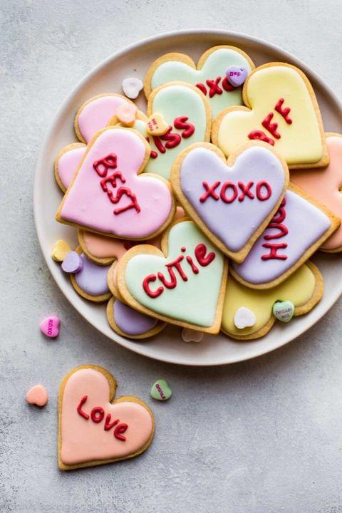 valentines-day-treats-conversation-heart-cookies-1578953925.jpg
