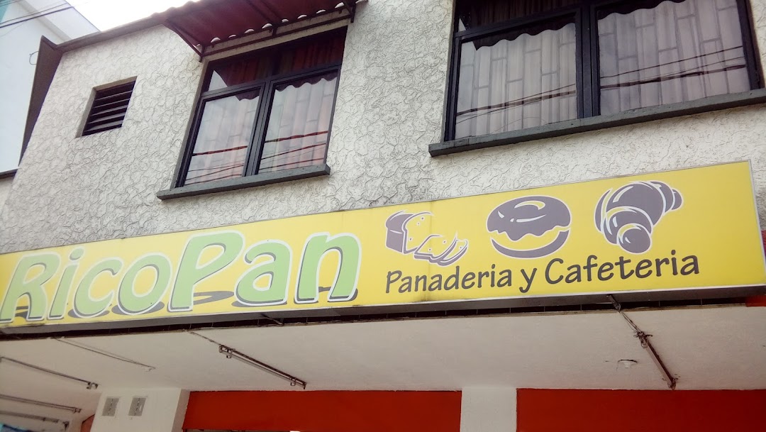 Panaderia y Cafetería Rico Pan