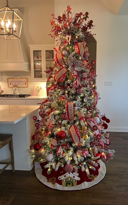 Gingerbread Kitchen Christmas tree