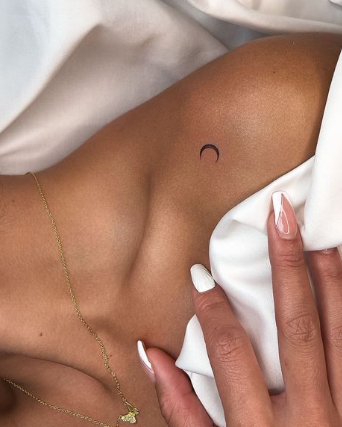 Little Crescent Tiny Tattoos Women Minimalist