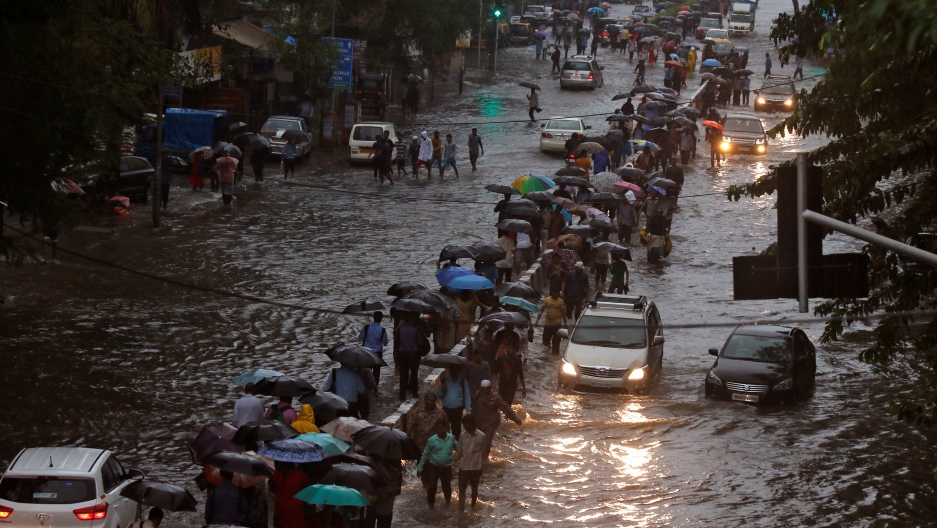 Image result for TWITTER PHOTOS OF MUMBAI FLOODS