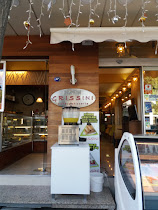 Grissini Cafe / Patisserie