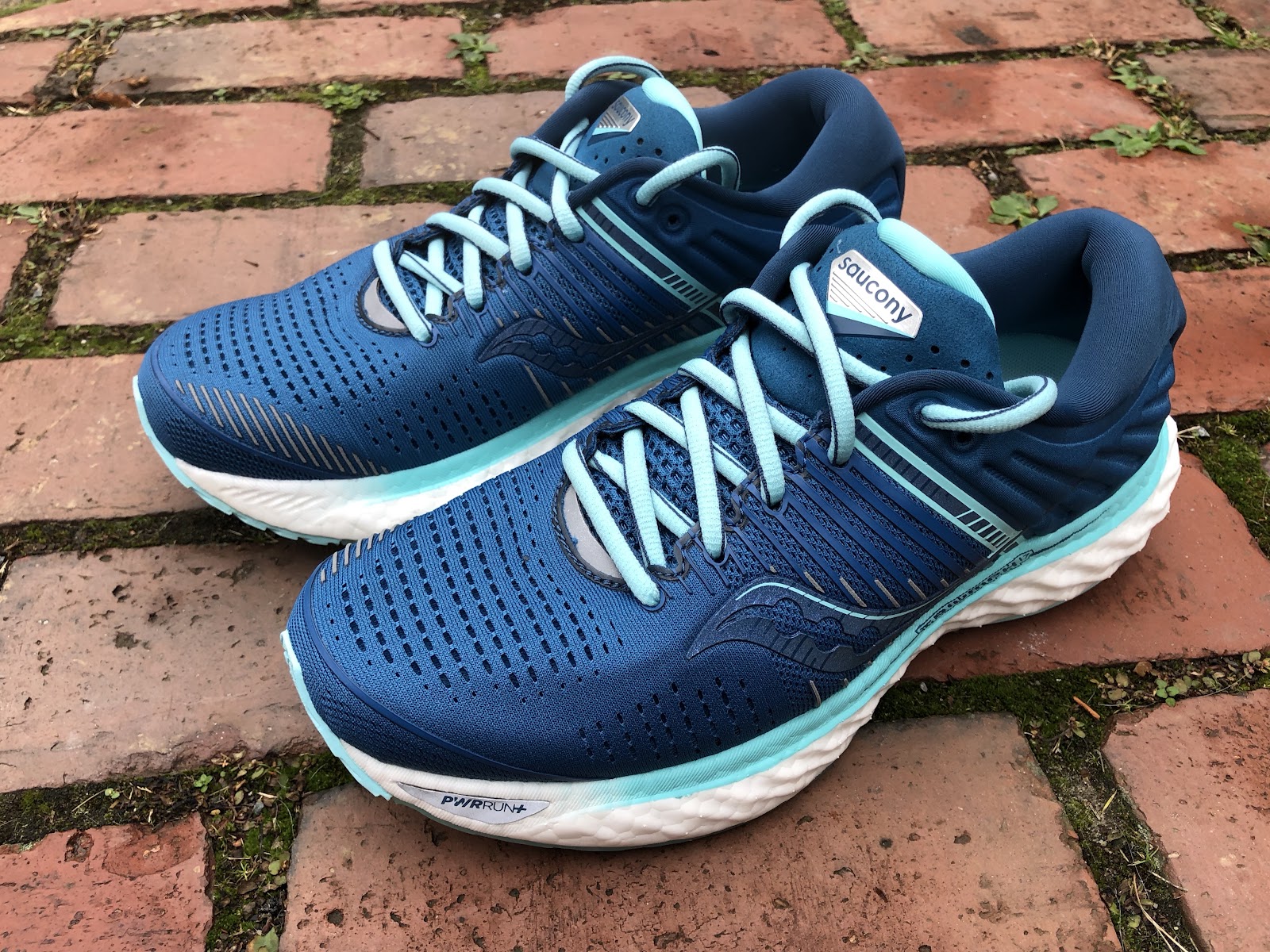 Road Trail Run: Saucony Triumph 17 Multi Tester Review: Lots of Foamy ...
