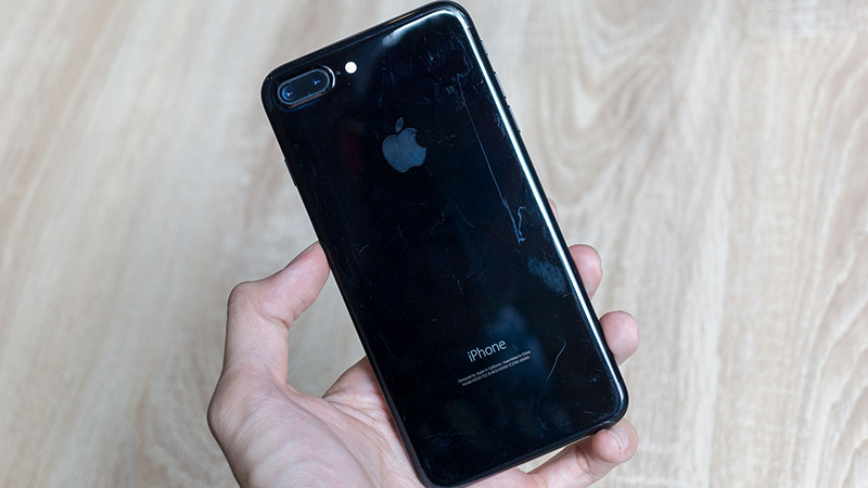 Thay Nắp Lưng iPhone 7/7Plus lấy ngay