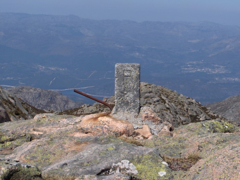 altar dos cabrões.jpg