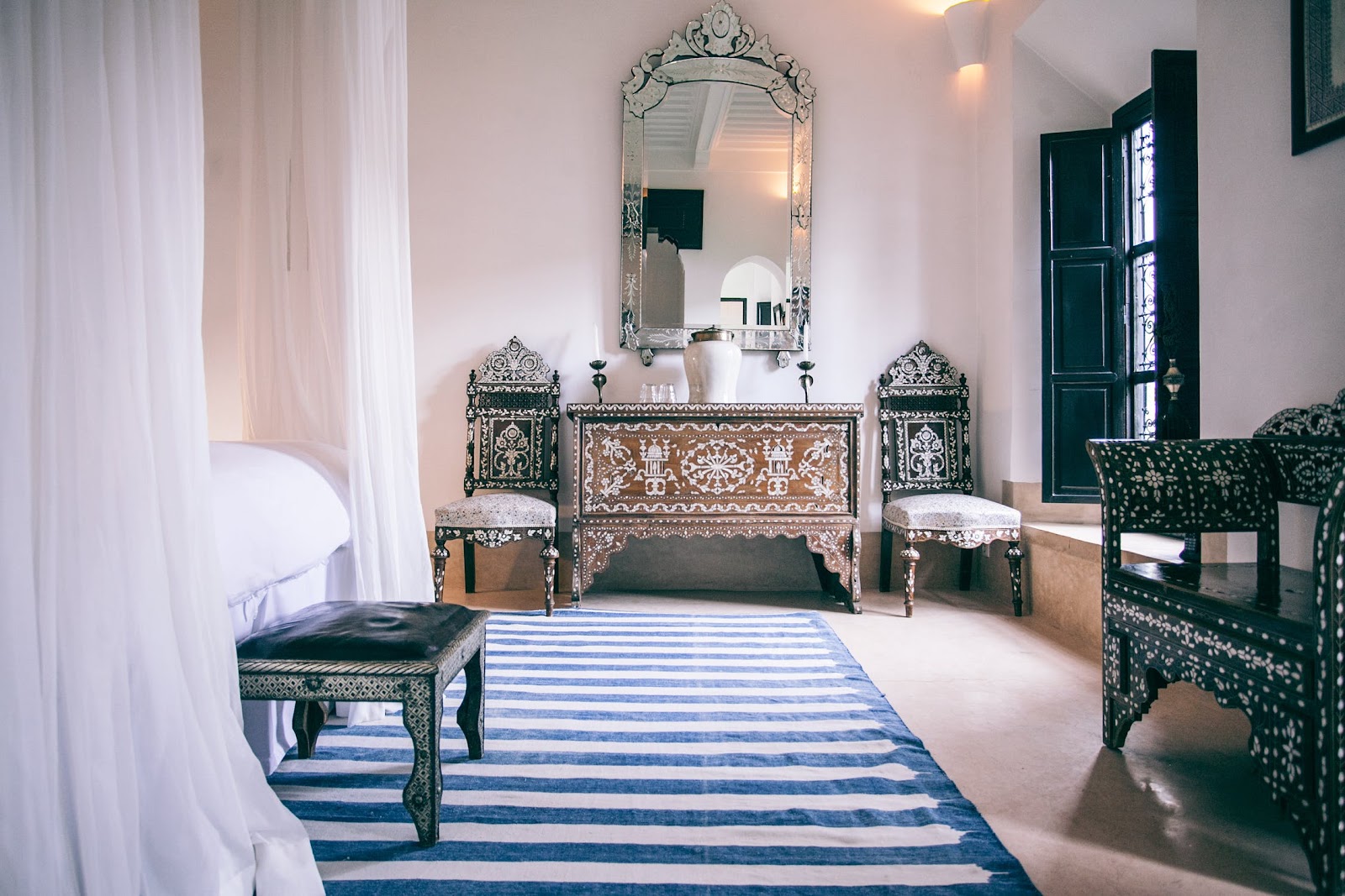 Mediterranean interior design for bedroom with furniture