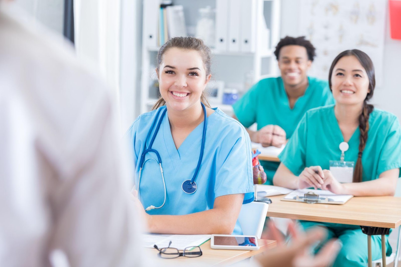 10 Tips To Improve Your Chances of Getting Into Nursing School