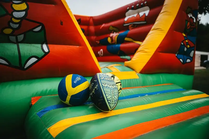 Combos Dry: Bounce Houses for Children’s Hospitals