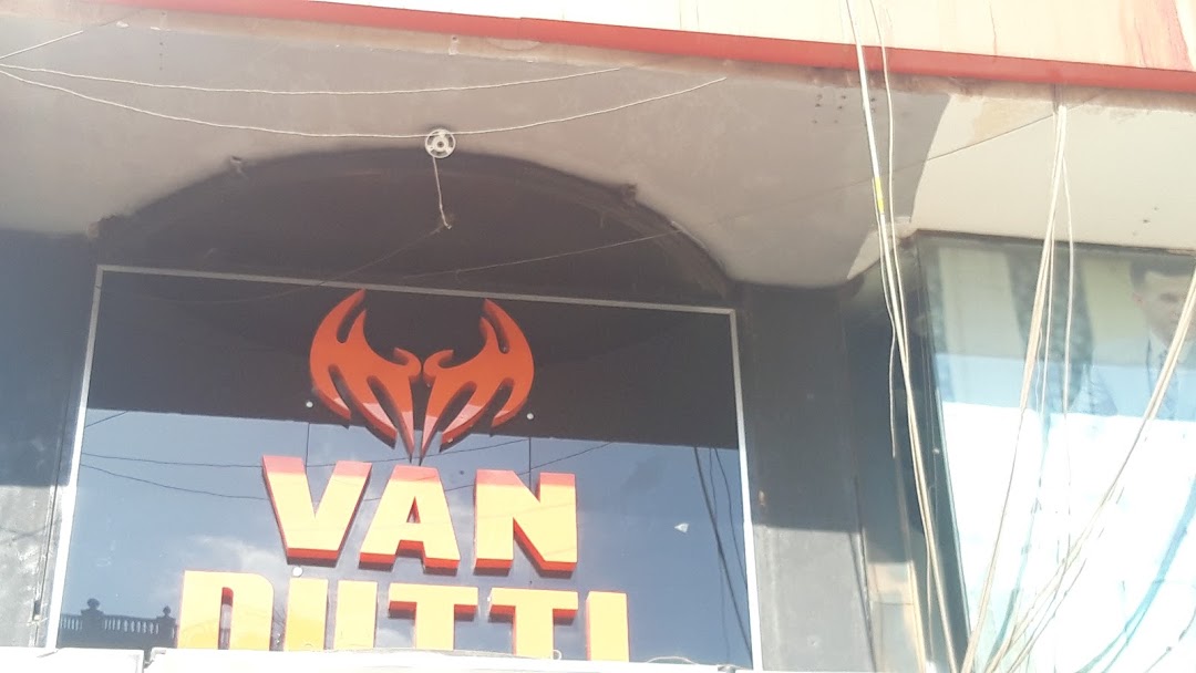 Van Dutti