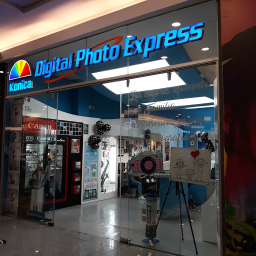 Konica Digital Photo Express