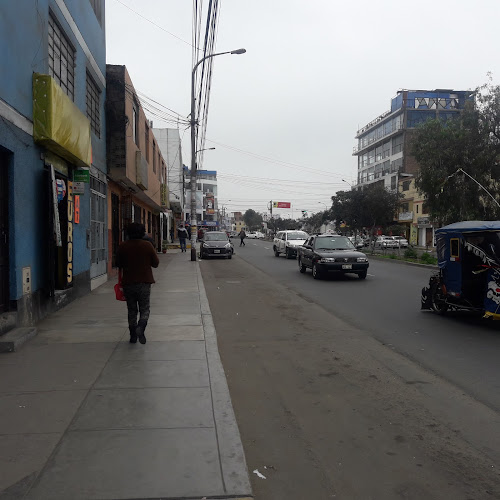 Av. German Aguirre 1100, San Martín de Porres 15103, Perú