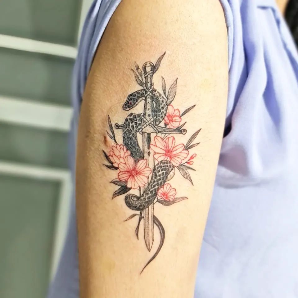 Sword Snake Flower Classy Shoulder Tattoos Female
