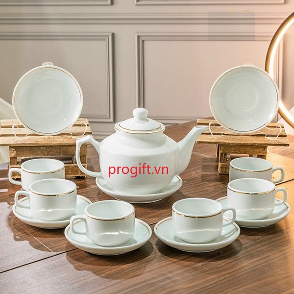 Đồ gốm sứ cao cấp phù hợp làm quà tặng đối tác