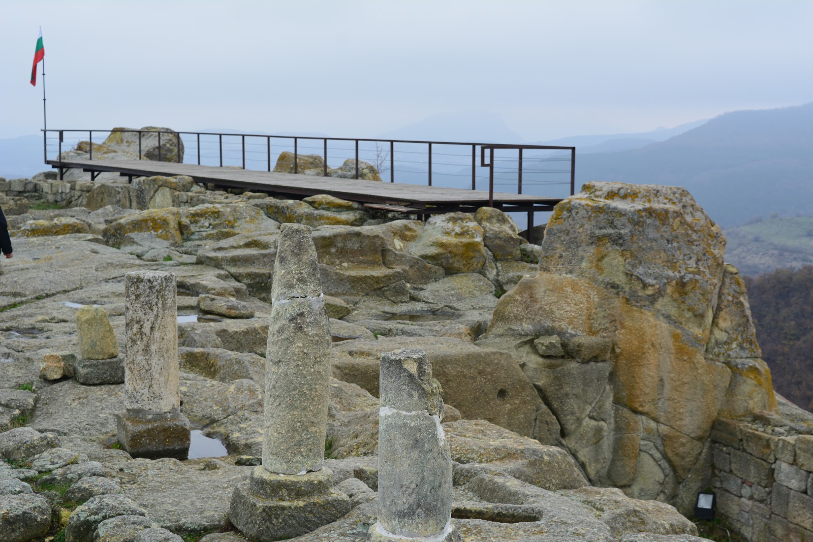 Lookout platform high in rocky hills